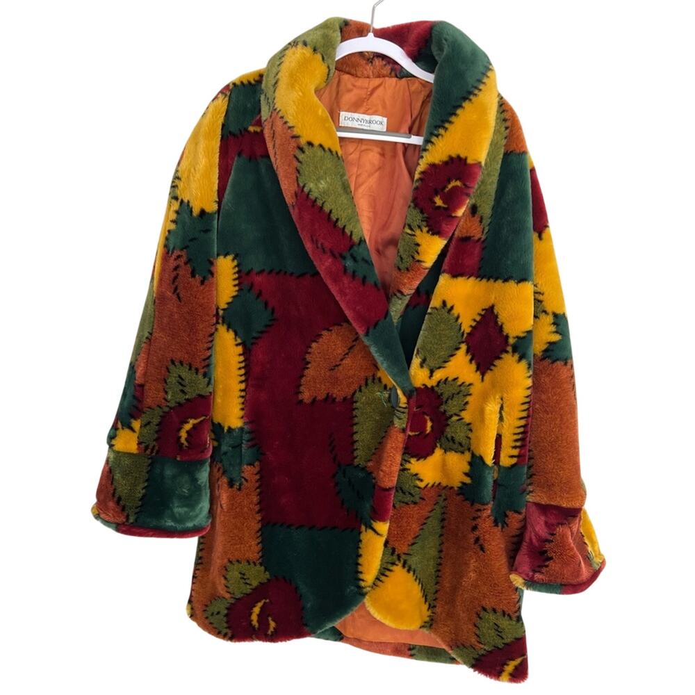 VINTAGE DonnyBrook Regal Plush Collection Coat Size Large MADE IN USA RARE